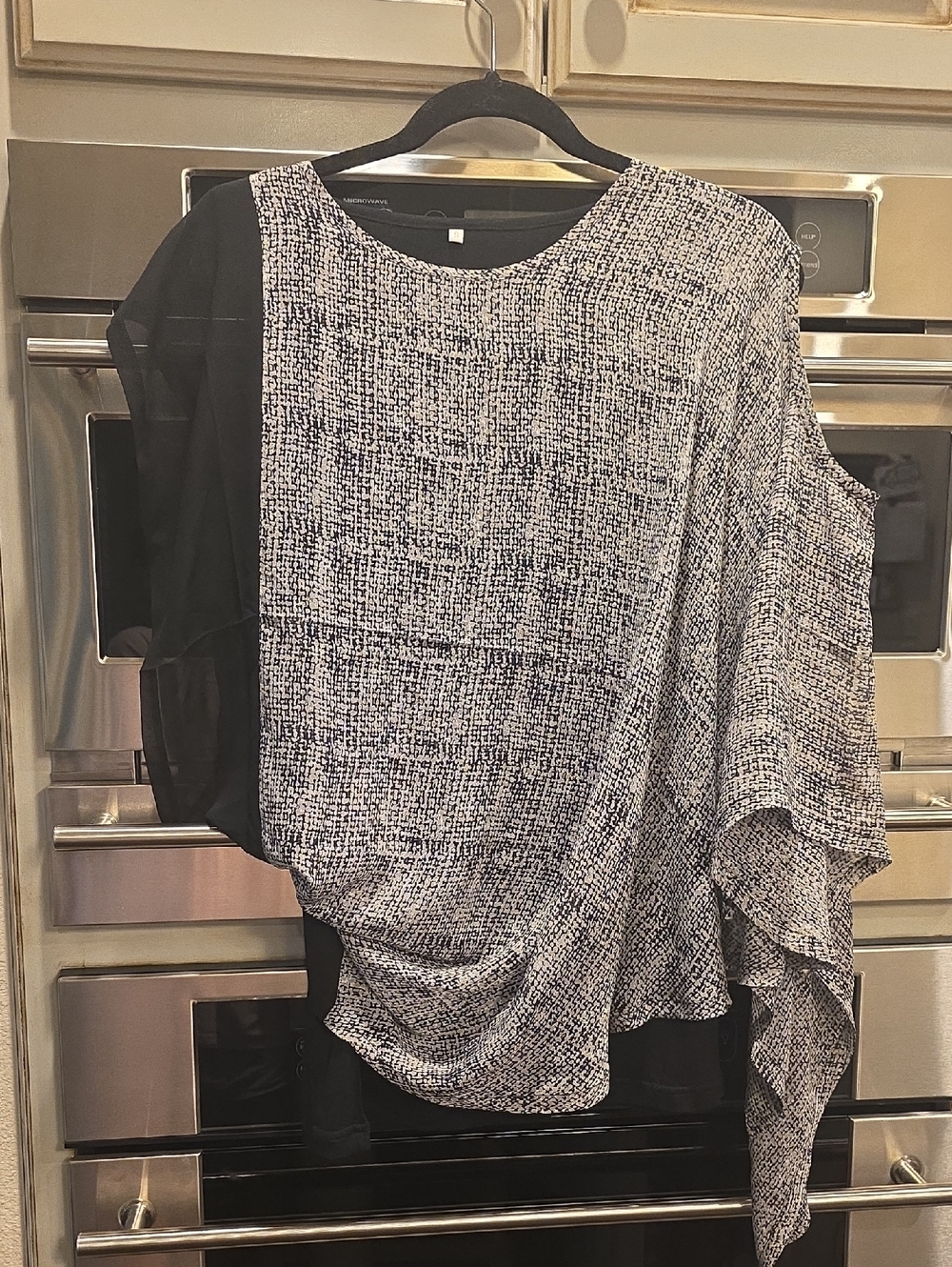 Black & White Textured Asymmetric Chiffon Top